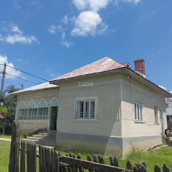 Casa+teren de vanzare Com.Diculesti, Sat Budesti,Jud valcea