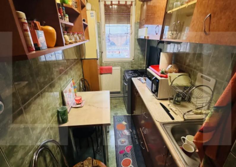 Apartament 3 camere, 50 mp, zona Vlaicu - 8