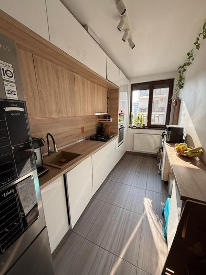 Apartament cu 3 camere si doua bai. Comision 0 - 3