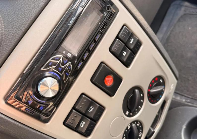 teren intravilan de vanzare. - 3