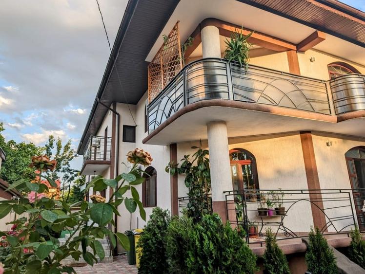 Vila 5 camere | Garaj | Parc Bazilescu | - 1