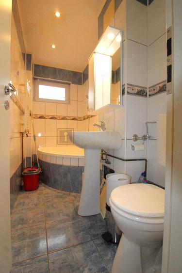 3 min de Iulius Town, centrala proprie - 5