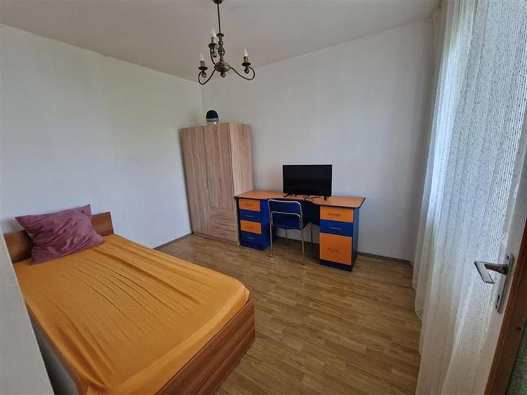 Apartament cu doua camere de vanzare in 7 noiembrie! - 2