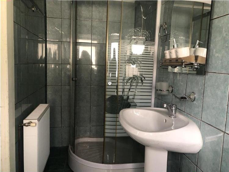 Casa locuibila cu teren generos,  REPUBLICII SANPETRU - 13