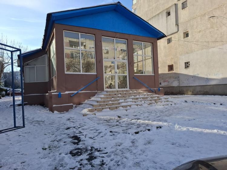 SPATIU COMERCIAL  |  ZONA DACIA - TOMIS 3  | 250mp utili - 1