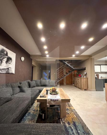 Casa spa?ioasa, de vanzare, cu 4 camere, 120 mp, zona Sel - 9