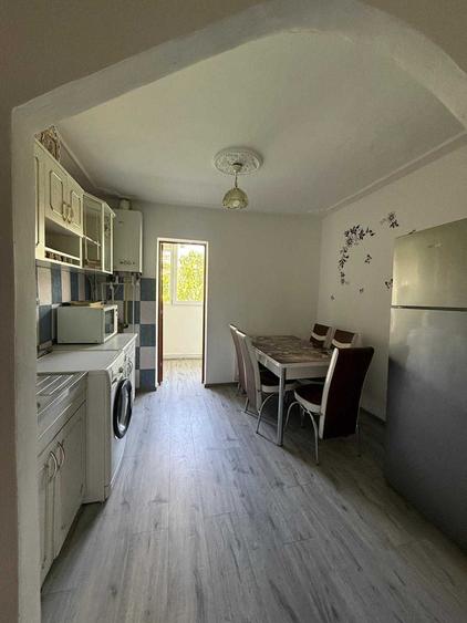 Apartament de inchiriat zona favorit - 1