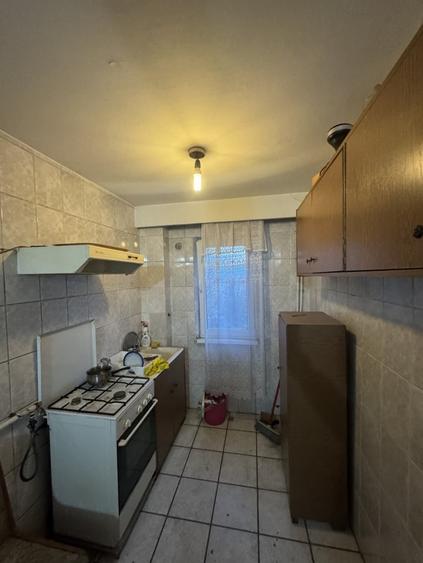 Apartament 2 camere parter- urgent - 1