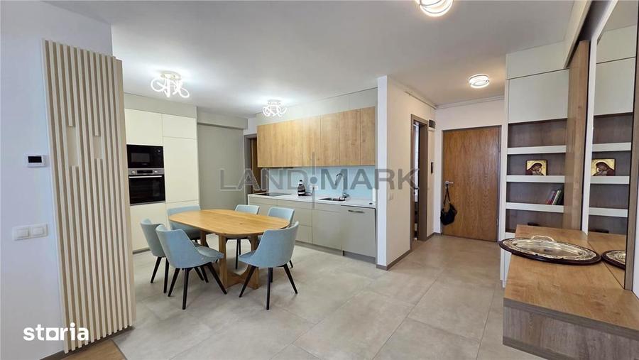 Apartament cu 3 camere în Badea Cârțan