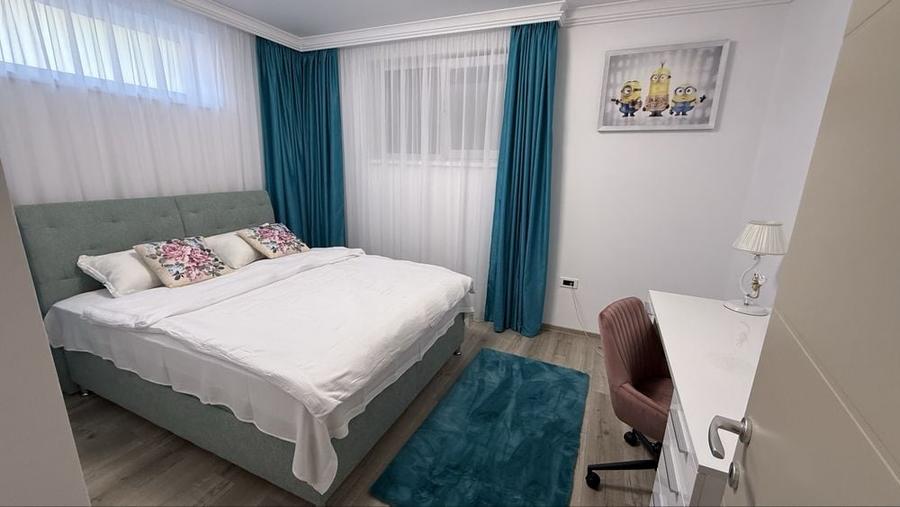 Apartament cu 3 camere decomandat în Spitalul Județean