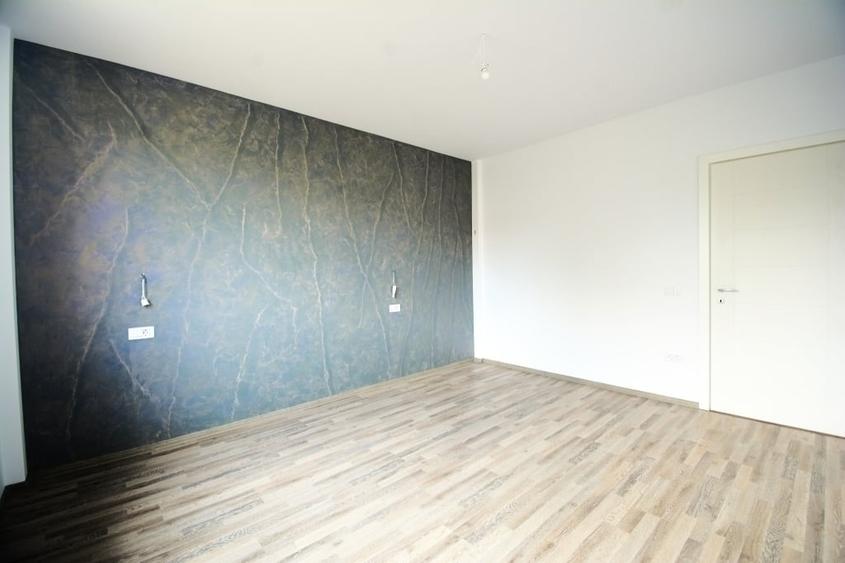 Apartament cu 3 camere decomandat în Valea Lupului