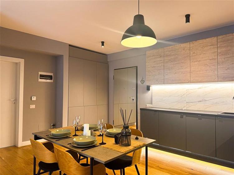 Apartament cu 2 camere decomandat, mobilat în Aviației