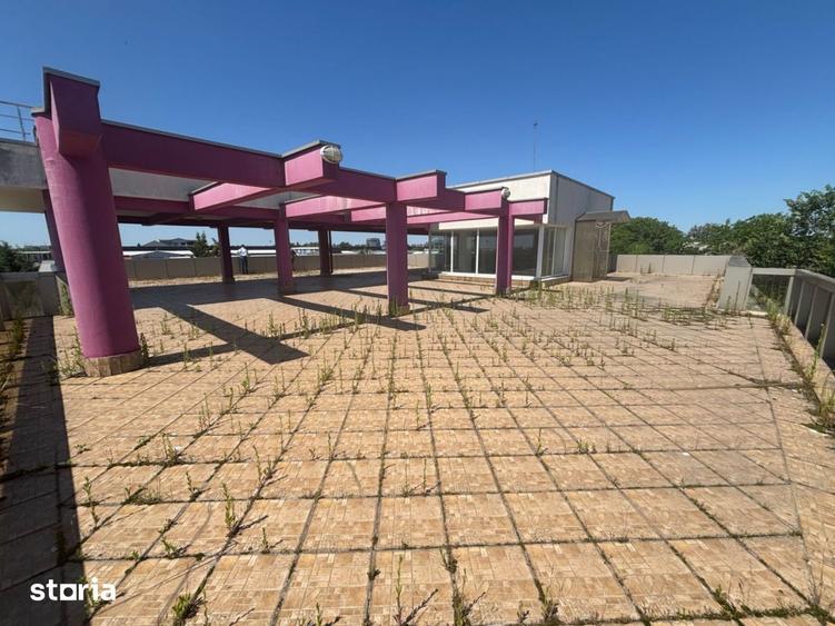 Spațiu comercial, de 1,316 mp, în Centrul Civic