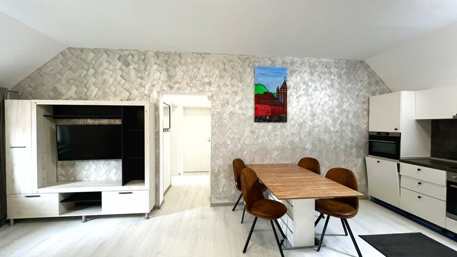 Apartament cu 3 camere în zona Centrală/ Strada Lungă - 8