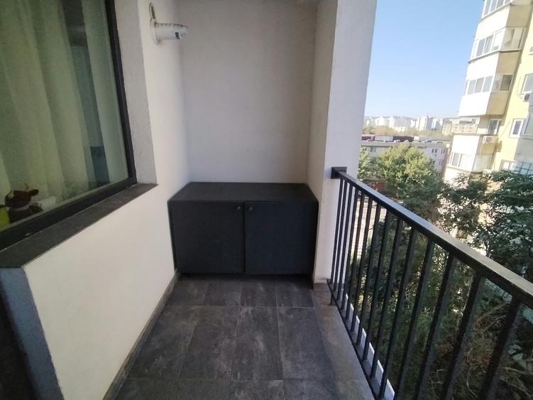 Apartament cu 2 camere semidecomandat în Gară