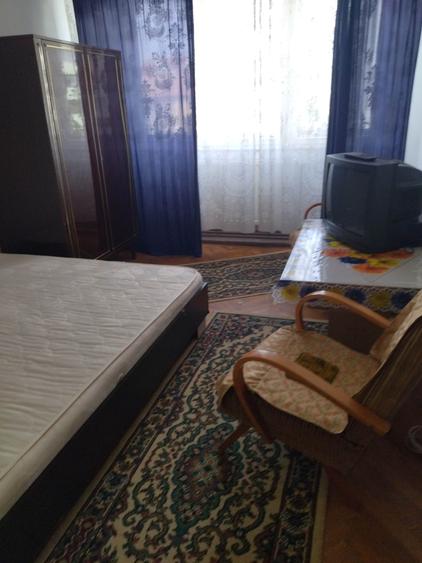 Apartament cu 2 camere decomandat în Exterior Vest