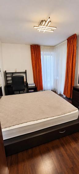 Apartament cu 2 camere decomandat în 13 Septembrie