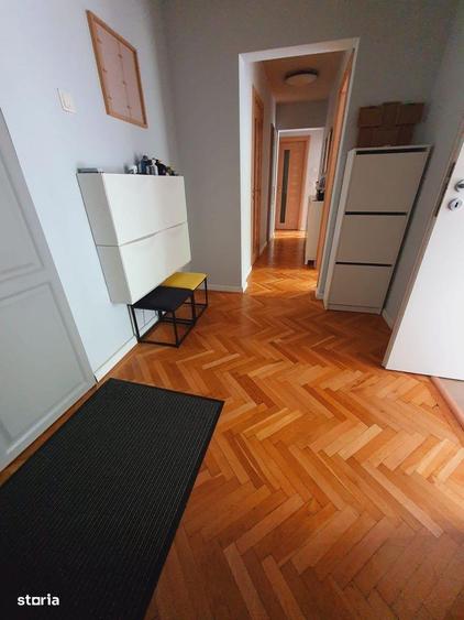 Apartament cu 3 camere în Circumvalațiunii