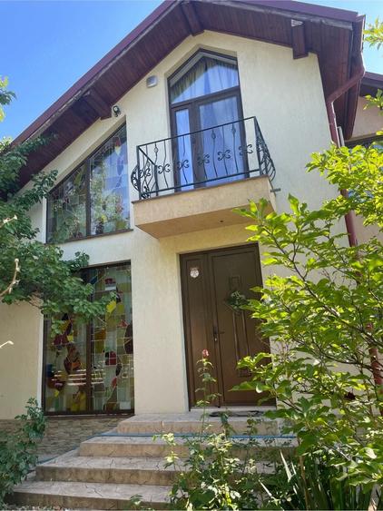 Casă cu Teren 850 Mp în Dobroești