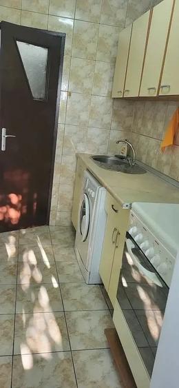 Garsonieră decomandată în Giurgiului