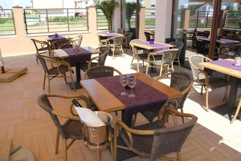 HOTEL 3 STELE, 5 NIVELE, MAMAIA NORD KM 0 ZONA ALEZZI - 4