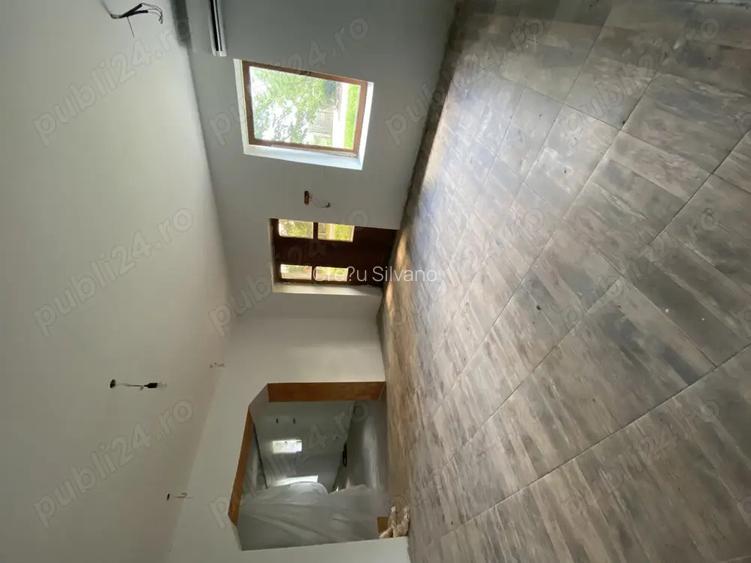 Vand casa cu teren 2000mp