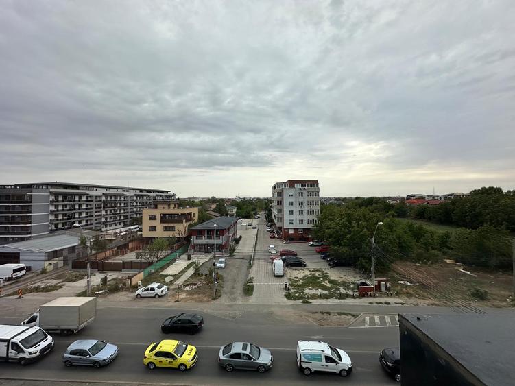 Birou de închiriat – etajul 3, într-o clădire modernă de birouri, cu acces strad - 9