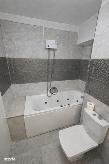Apartament cu 3 camere decomandat în Decebal