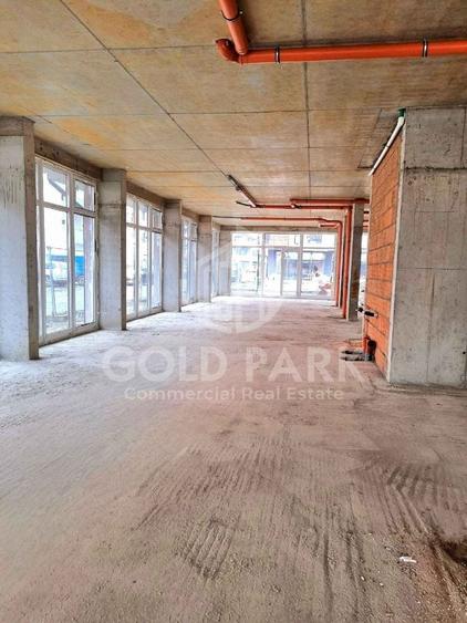 Spatiu Comercial - Zona Floresti - 160 mp - Bloc Nou - 16