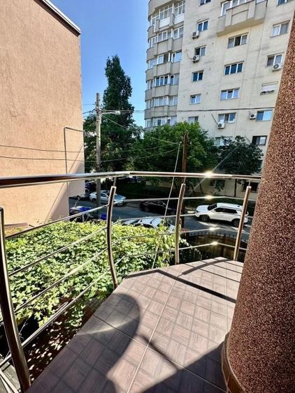 Vitan Mall, Mihai Bravu, Dristor metrou P+2 - 7