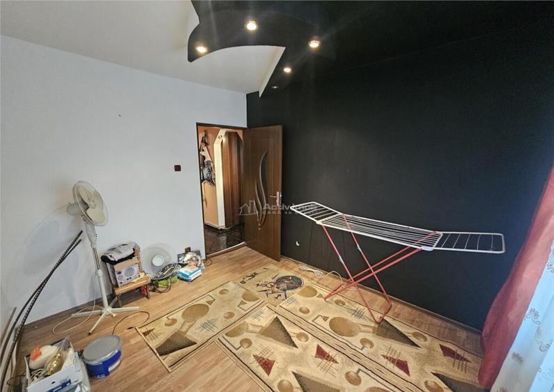 Resita, 3 Cam. Dec., Micro 4 - 6