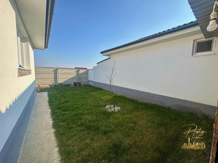 Casa cocheta cu 3 camere si garaj de vanzare in Nojorid - Bihor - 13