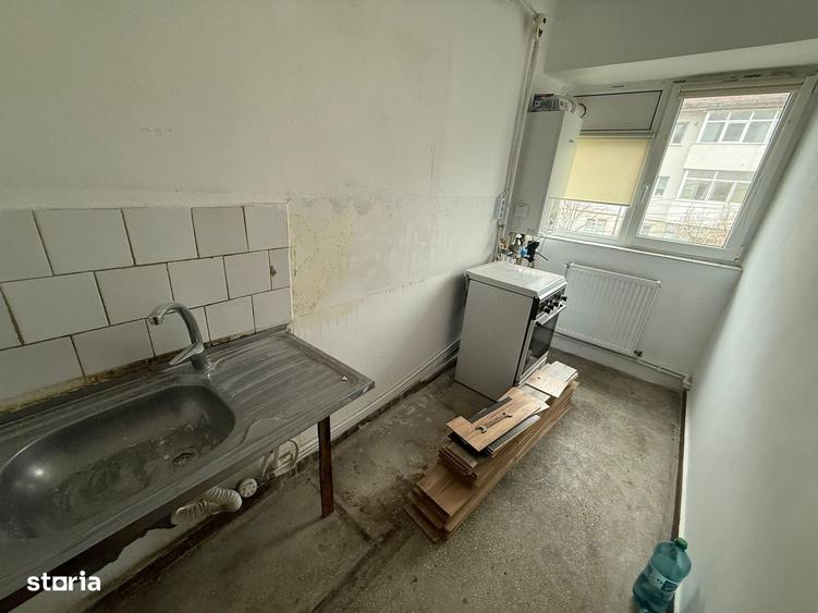 Apartament 2 camere -Zona Teatru Miron Costin - 9