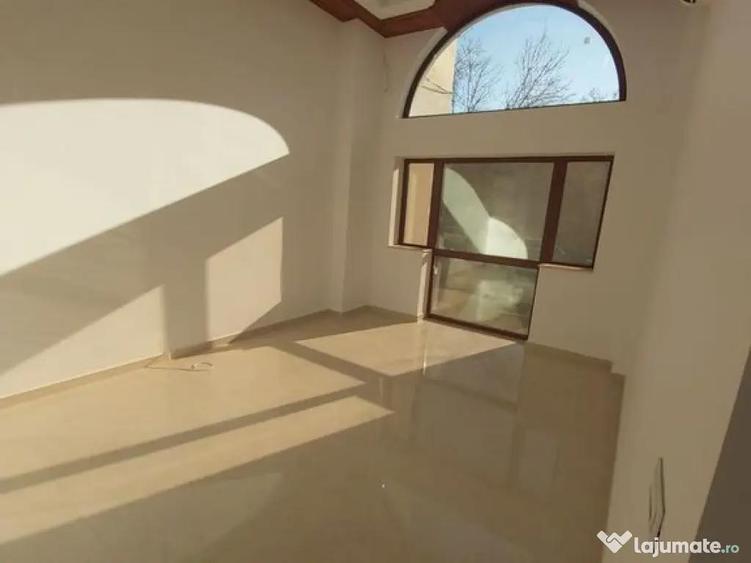 Unirii- fantani, suprafata 97 mp - 2