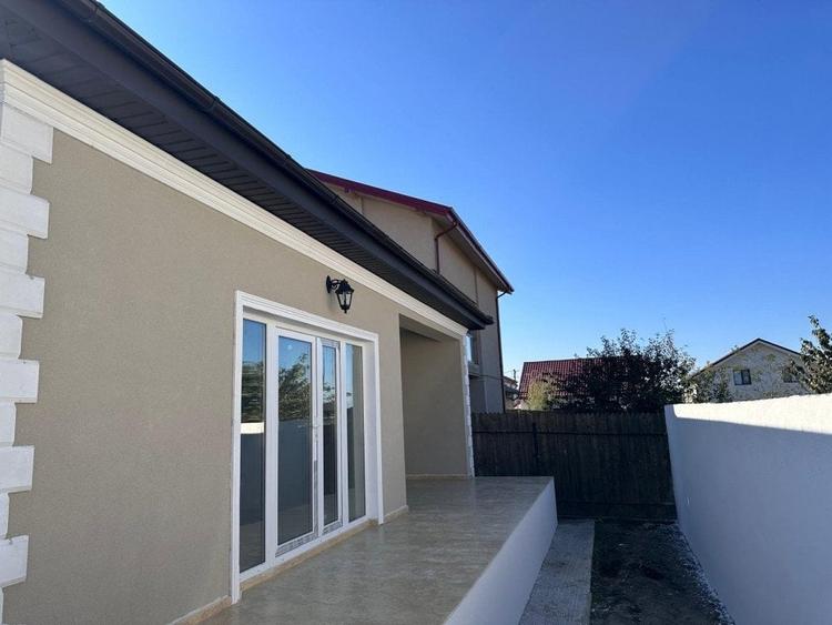 Casa compusa din 4 camere de vanzare, situata in Valu lui Traian - 20