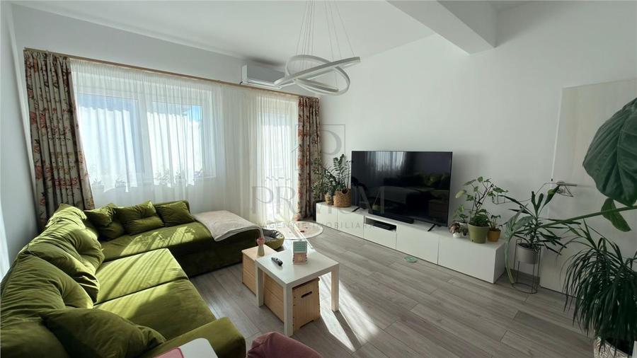 GIROC - 3 CAMERE - ETAJUL 1 - DECOMANDAT - 2 PARCARI - MOBILAT SI UTILAT - 1