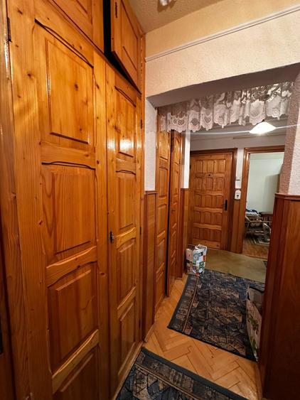 Apartament cu 2 camere decomandat, etaj 1/4, zona Canta - 5