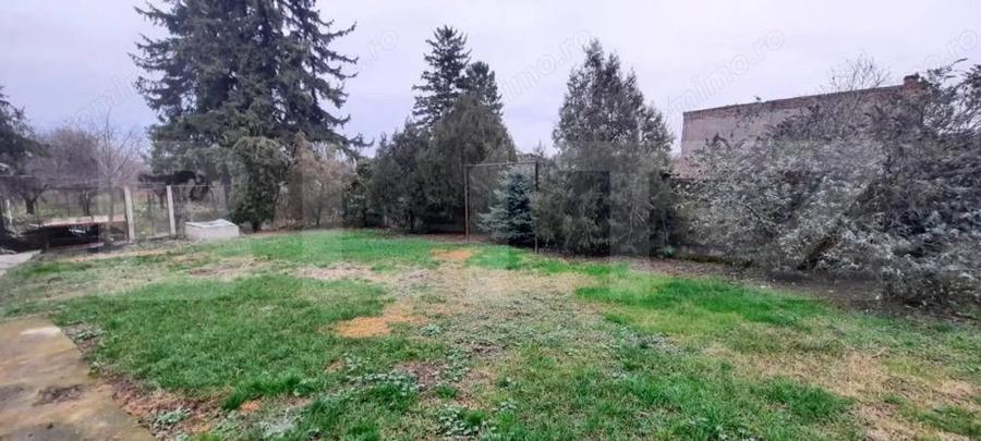 Case de vanzare, curte comuna, 100 mp, zona Titulescu - 2