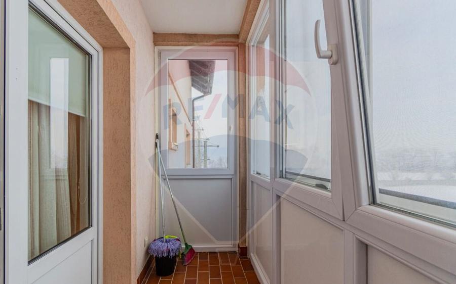 2 camere- CHIRIE- strada Ghimbavului 52 ( Cristian) - 16