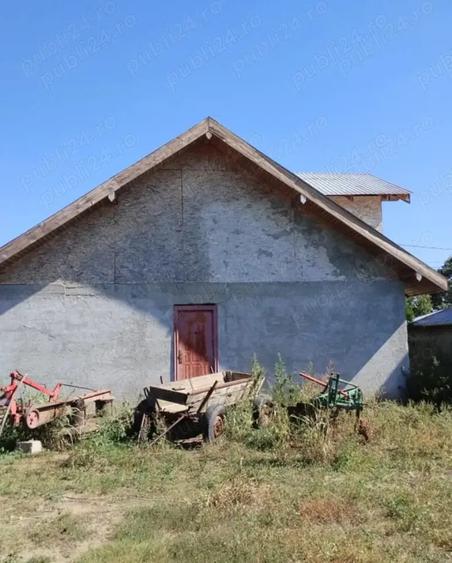 casa de vanzare cu mansarda la gri - 3