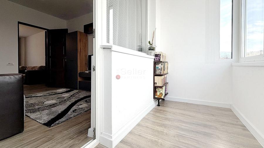 Apartament cu 2 camere semidecomandat, mobilat în Ultracentral