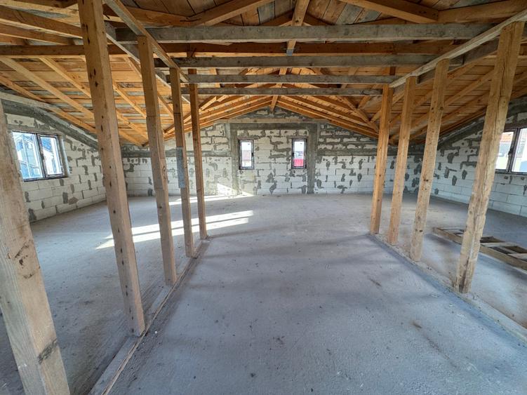 Vila 4 Camere 215 mp utili Ovidiu Str. Norilor - 22