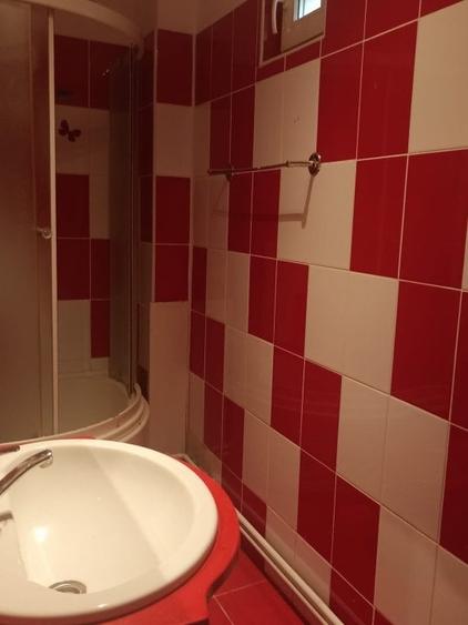 Casa mobilata si utilata pe strada linistita cu acces usor - 18