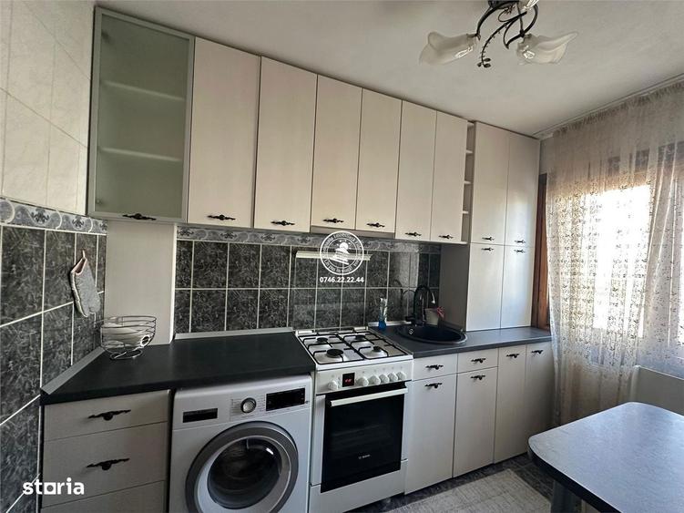 Apartament 3 camere de inchiriat, Podu Ros - 1