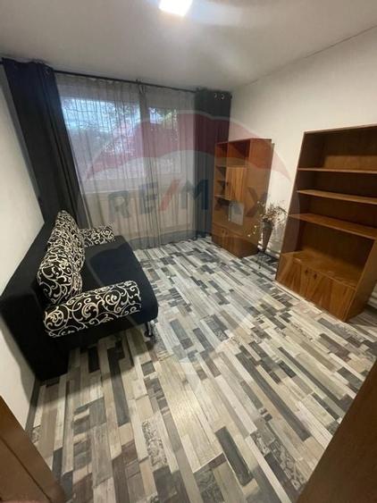 Apartament cu 3 camere de vanzare in zona Rovine - 5