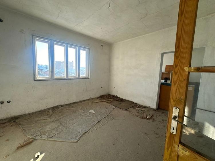 Casă ultracentrală pe str. Avram Iancu – 100 m de zona pietonală, investiție - 1