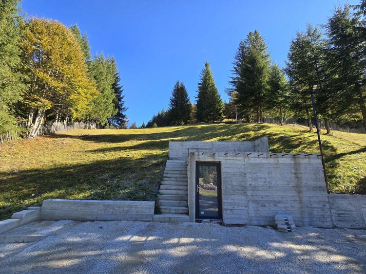 Teren de vanzare - 1