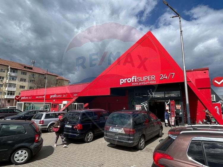 Spațiu comercial 58mp in incinta Super PROFI Urziceni - 1