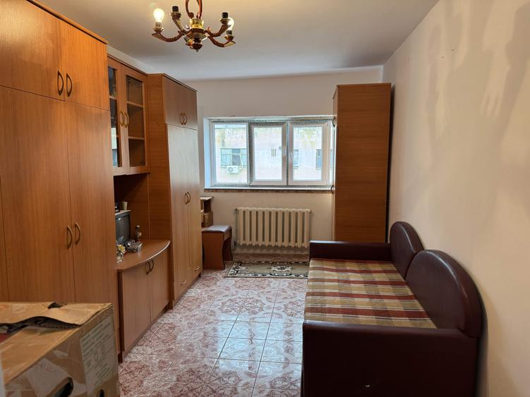 2 cam. 55 mp, decomandat, et.4, str. Manastirii - 5