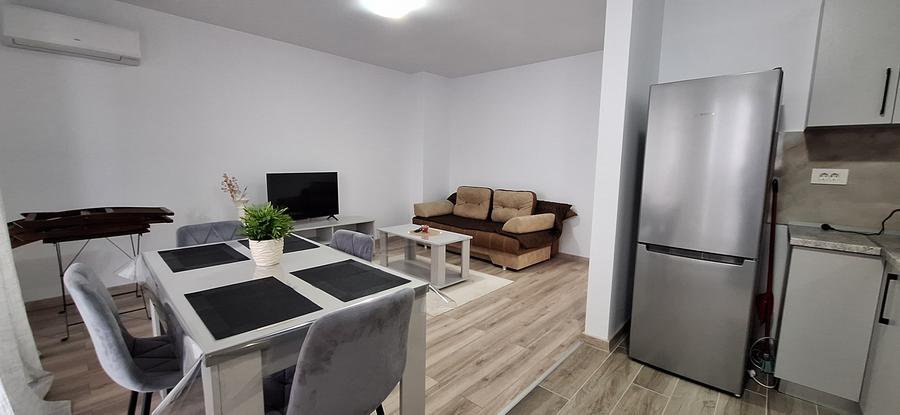 Bloc IRIS/ SEDAKO, in spate OMV Aradului, 2 cam+ parcare/prin Agentie - 2